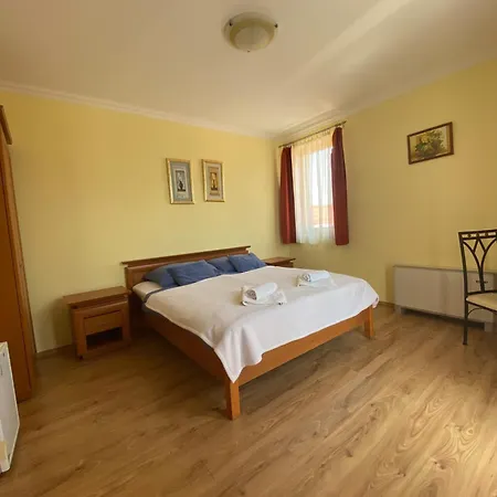 Toscana Panzio Bed & Breakfast Zalacsány