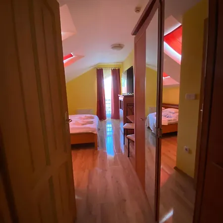 Bed & Breakfast Toscana Etterem Es Panzio