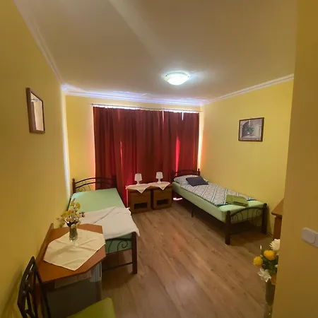 Toscana Etterem Es Panzio Zalacsány