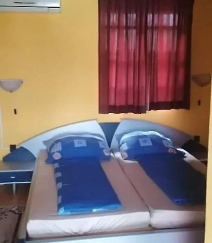 Toscana Panzio Bed & Breakfast Zalacsany