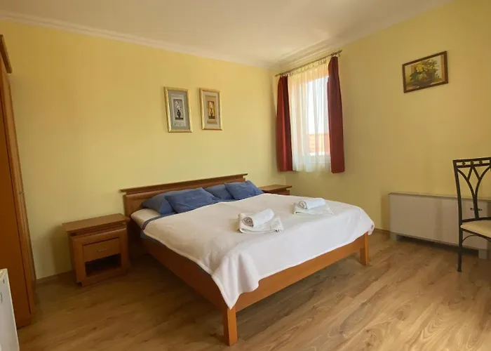 Toscana Panzio Bed & Breakfast Zalacsany